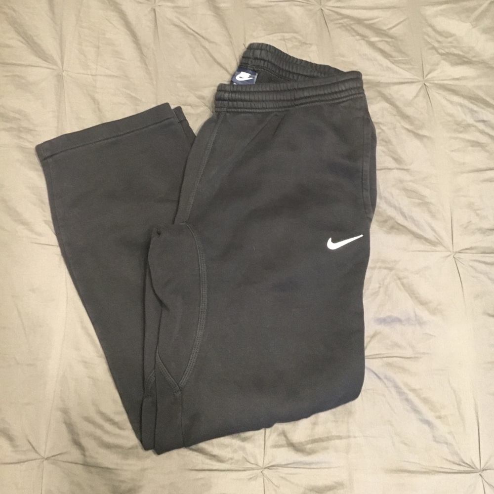 NIKE sweatpants